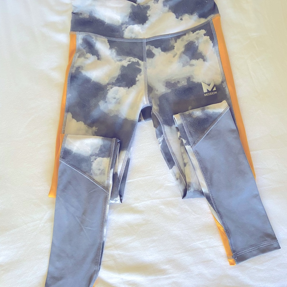 Mission Women’s VaporActive Leggings (XS)